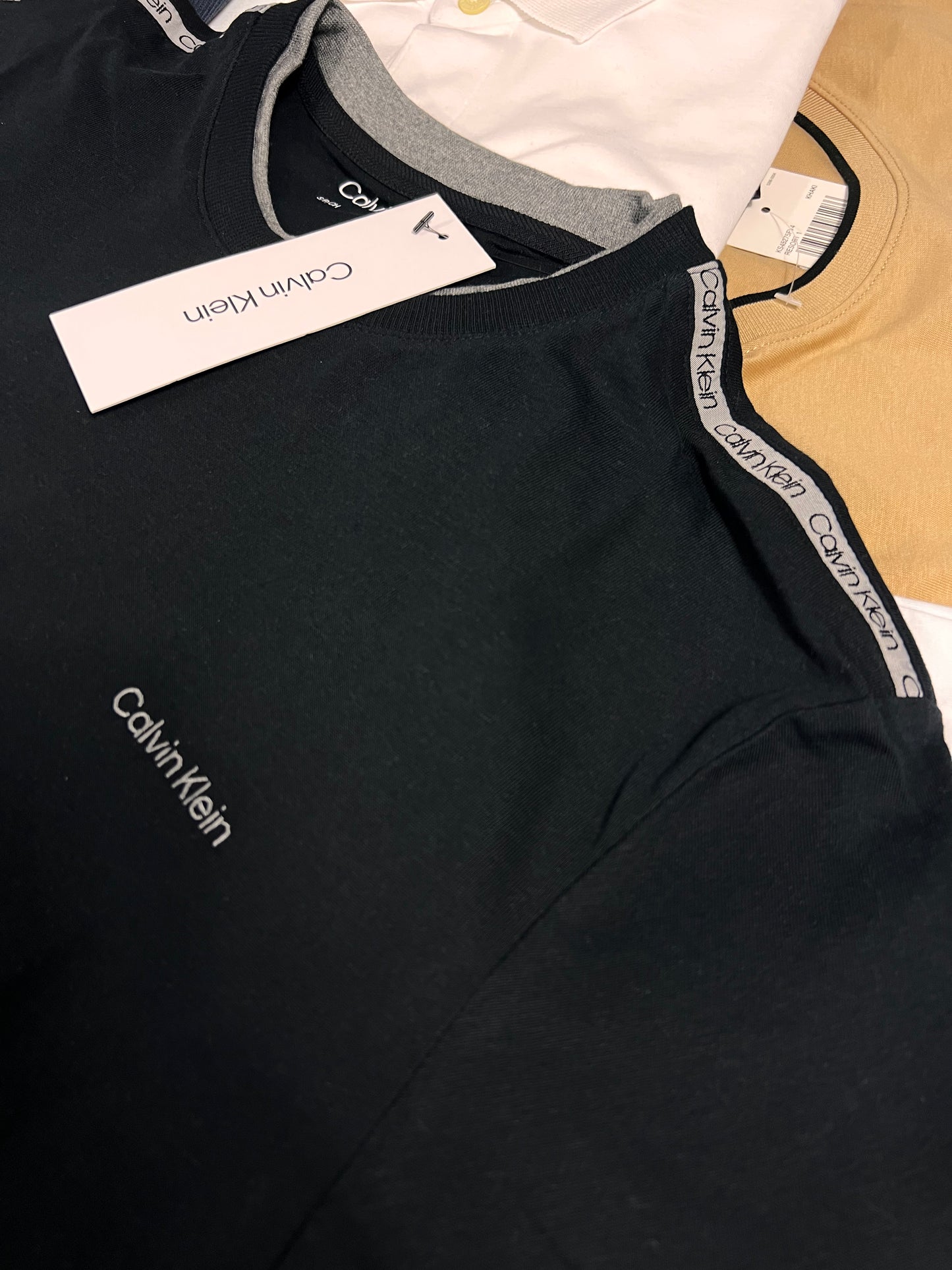 POLERA DE HOMBRE CALVIN KLEIN